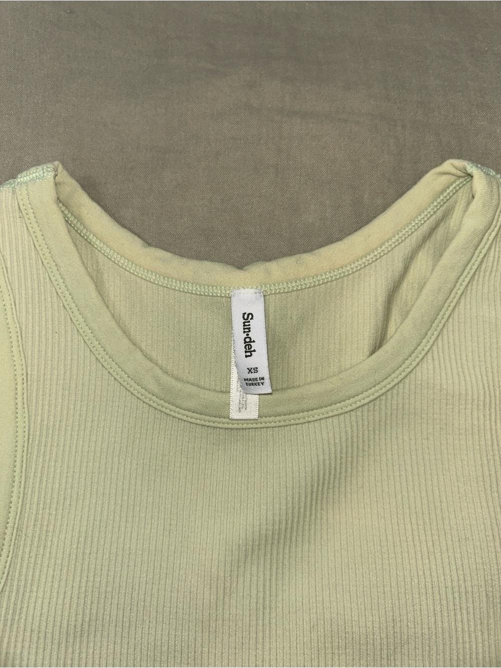 Tank top - Picture 3 of 3